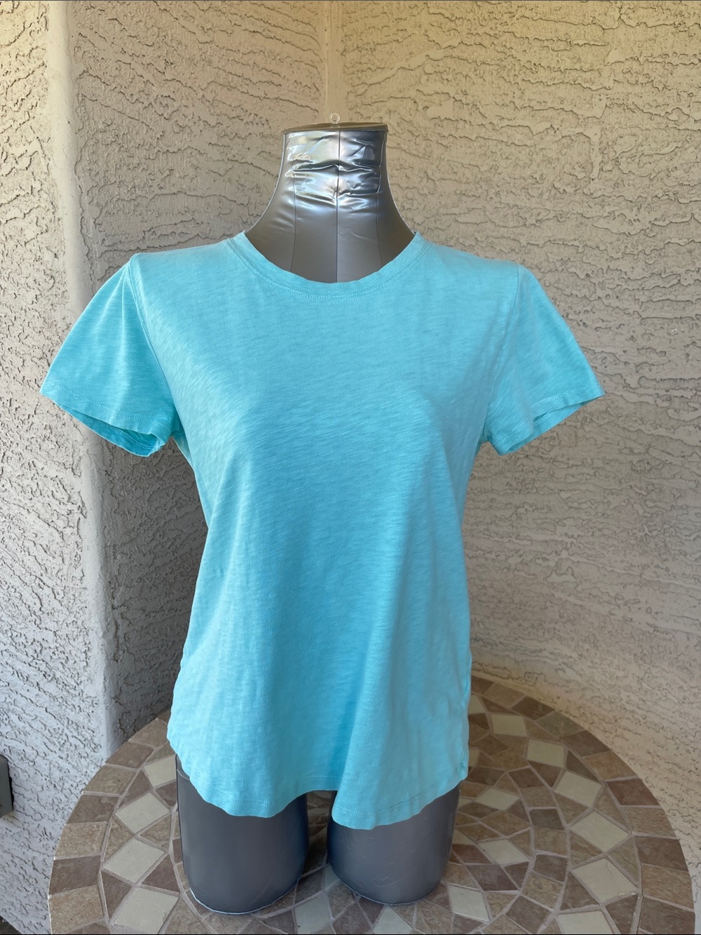 J. Crew Factory Teal Short Sleeve Tee
Size medium 
100% cotton